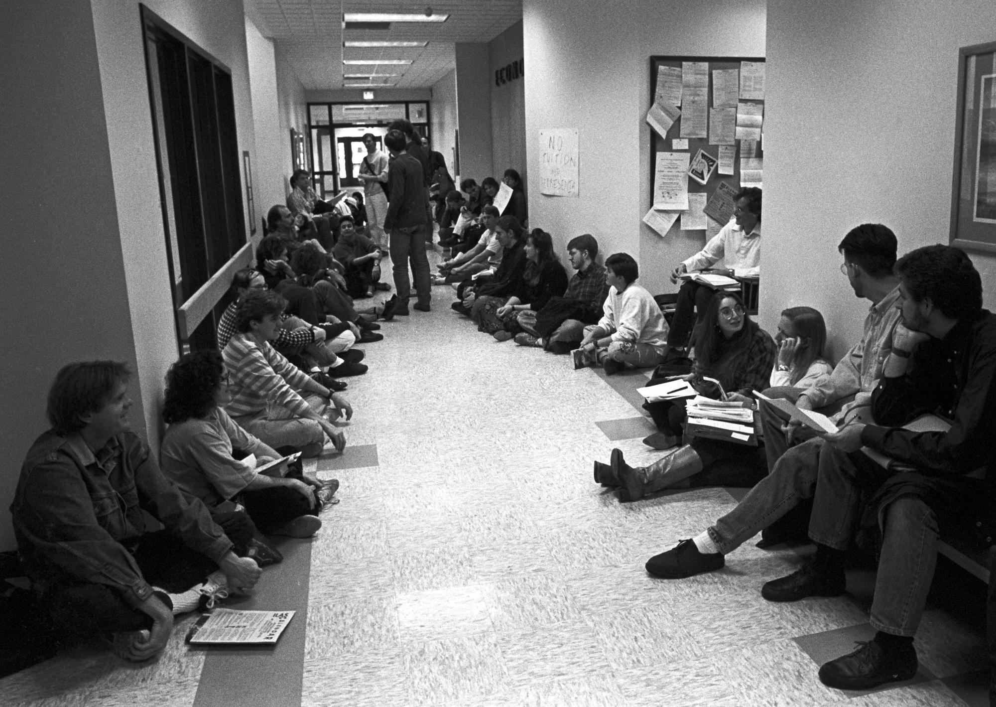 Daily Texan (1991-1992) - GSProtest #2