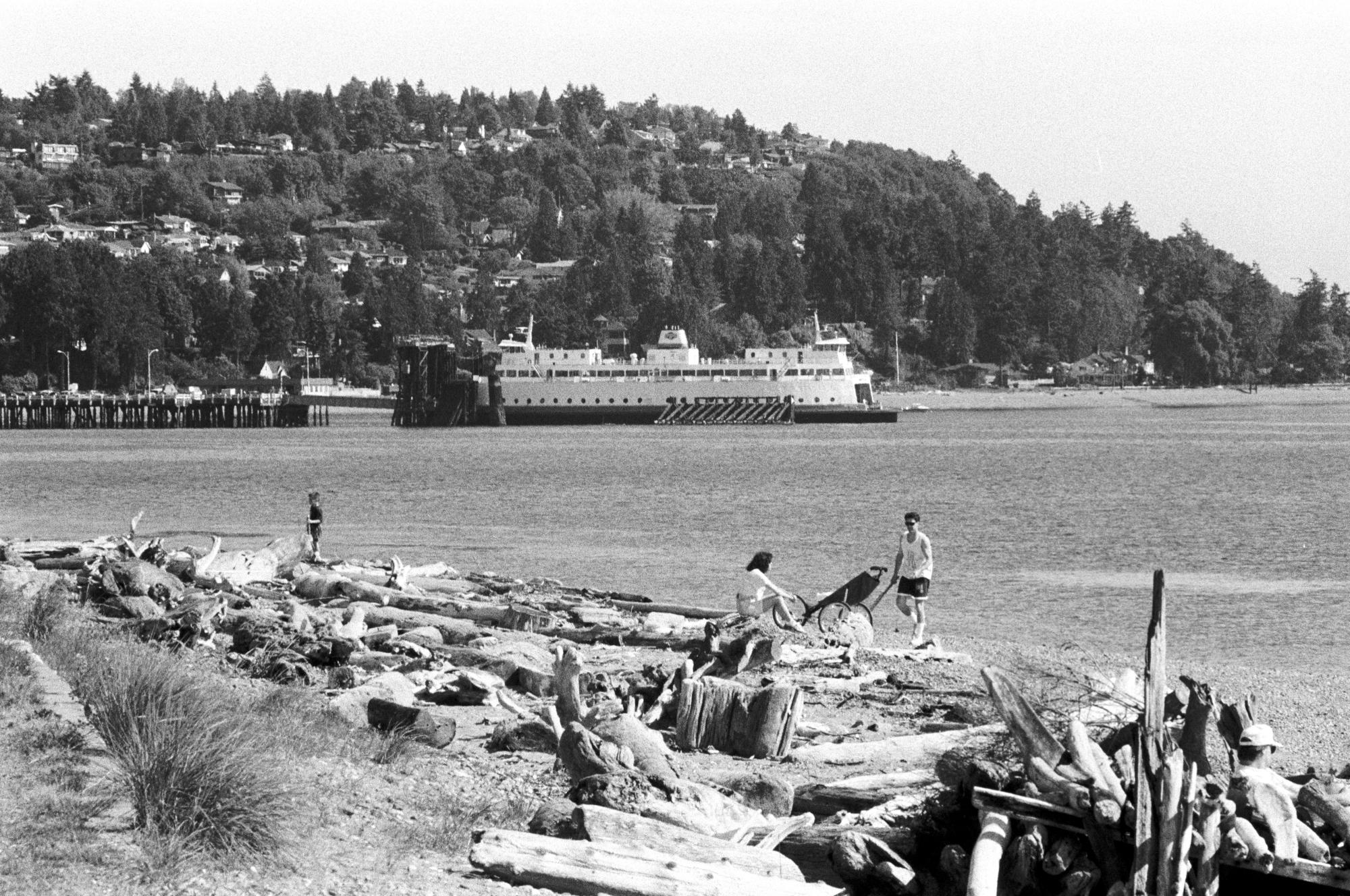 Seattle (Black & White) - Car Ferry