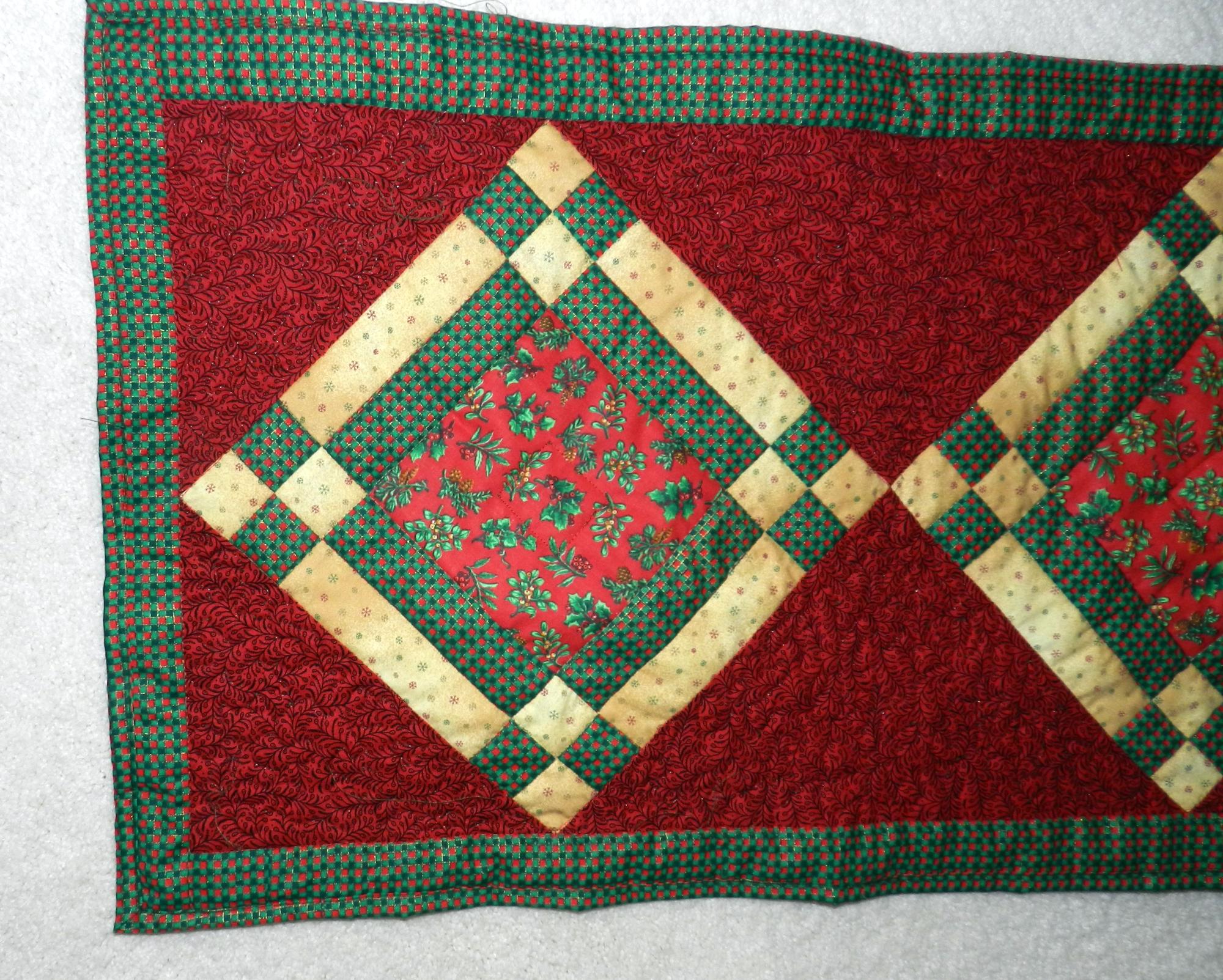 Barbaras Crafts - Table Runner #2