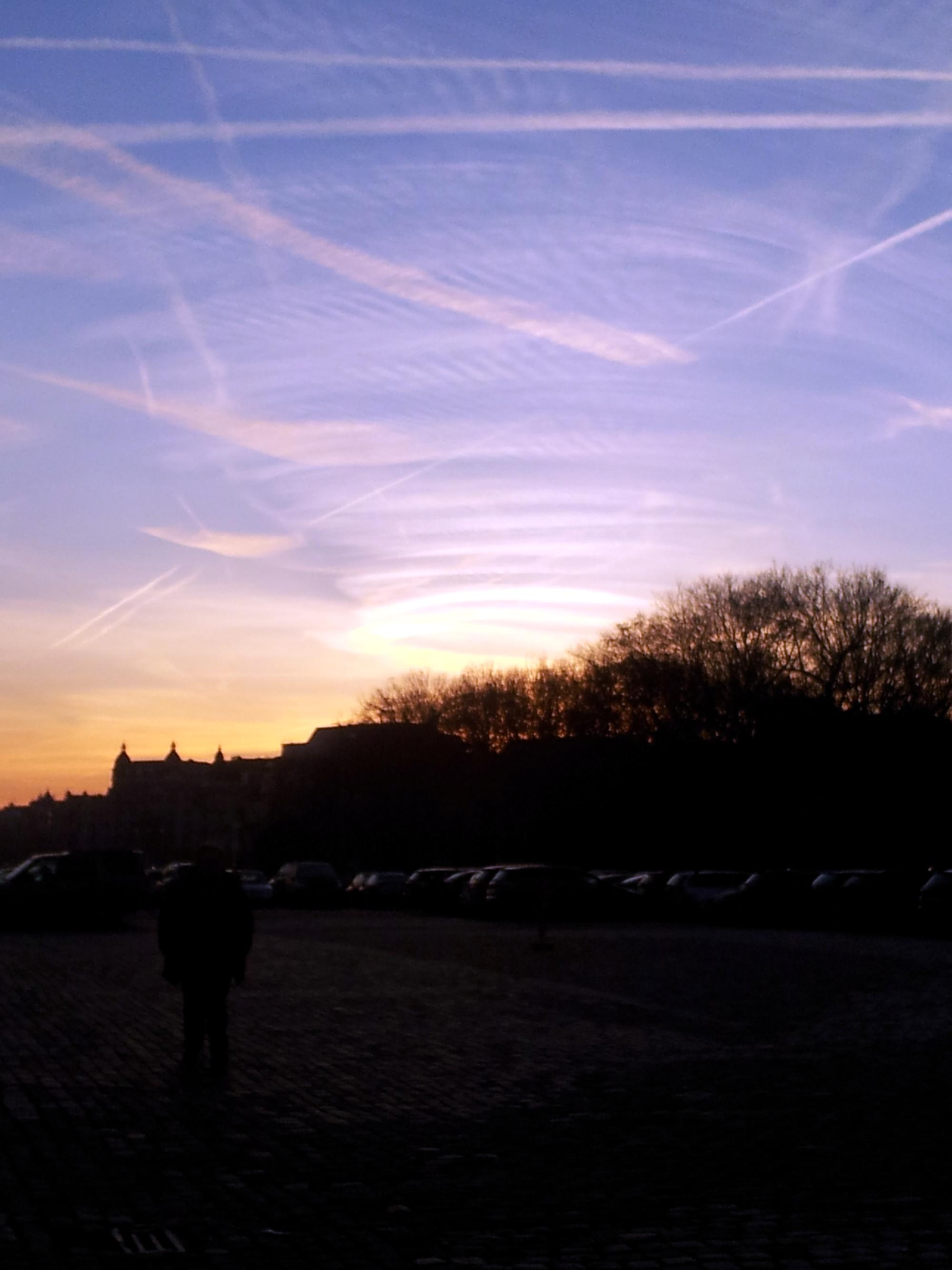 Brussels (2010-2016) - Morning Clouds