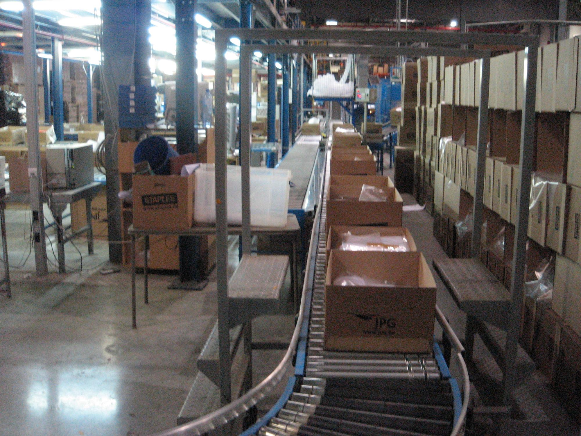 Staples Distribution Center - DC #44