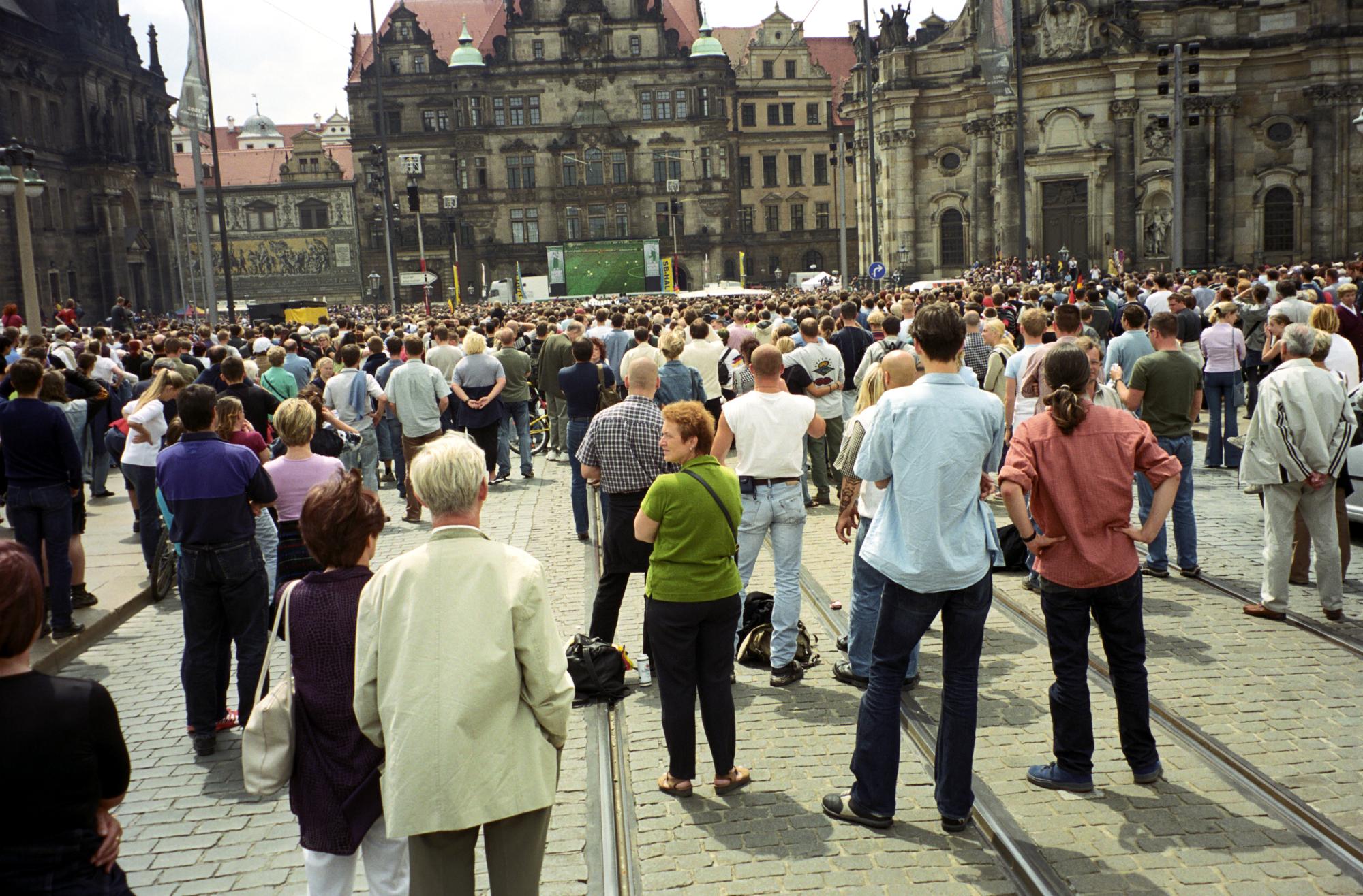 Dresden (2002) - Outdoor Screen