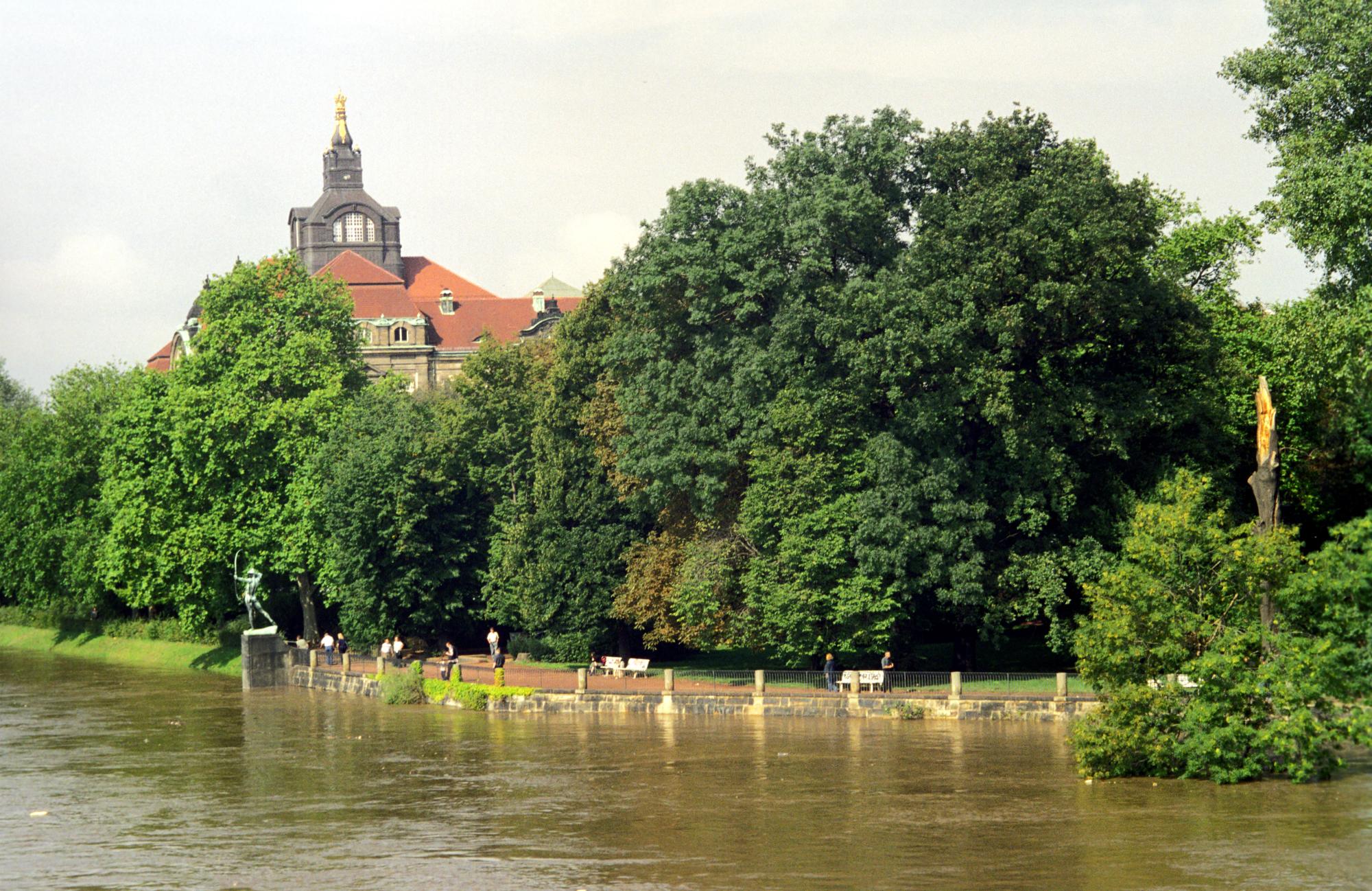 Dresden (2002) - Elbe Flooding #3