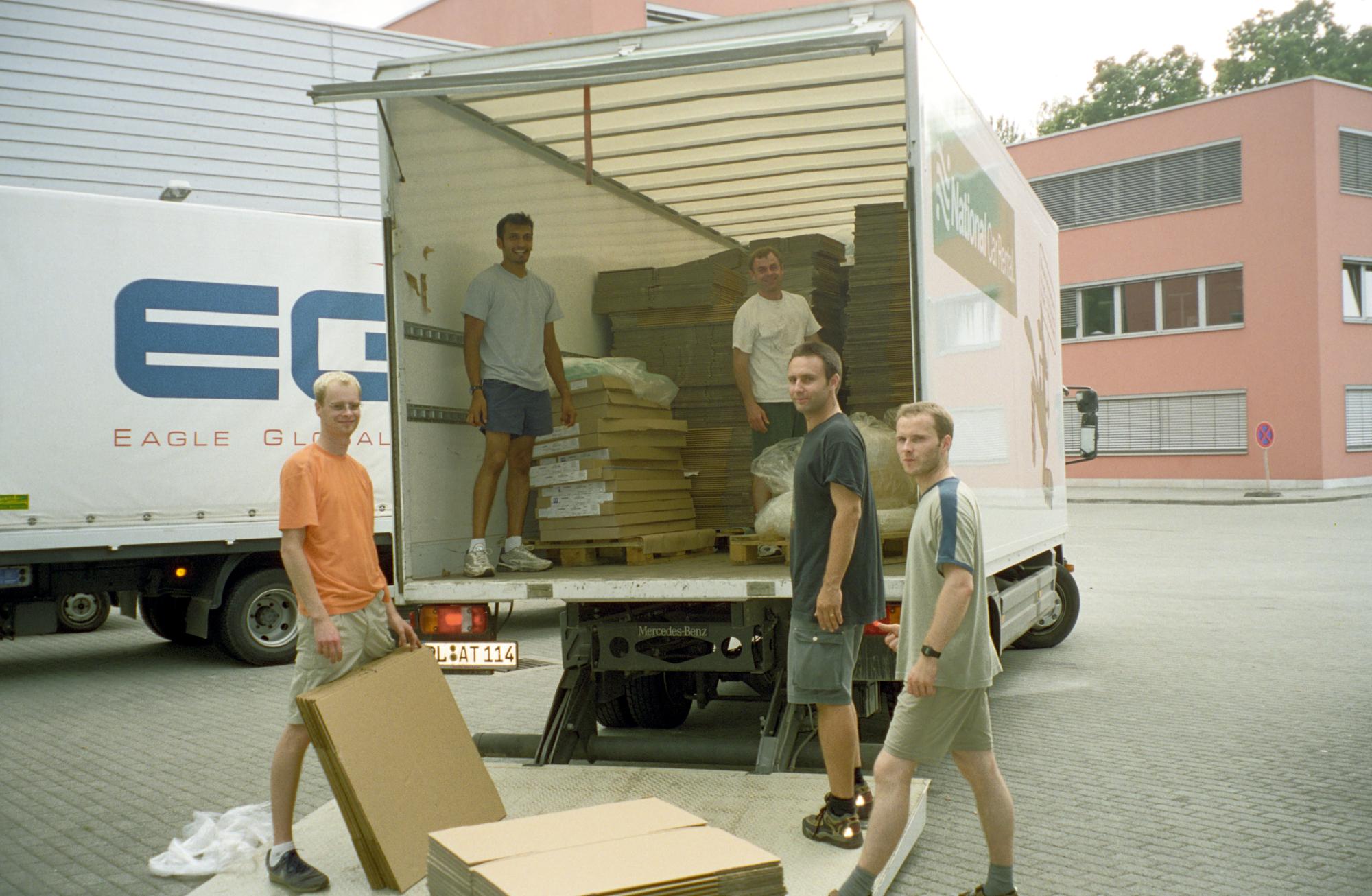 Dresden (2002) - Moving