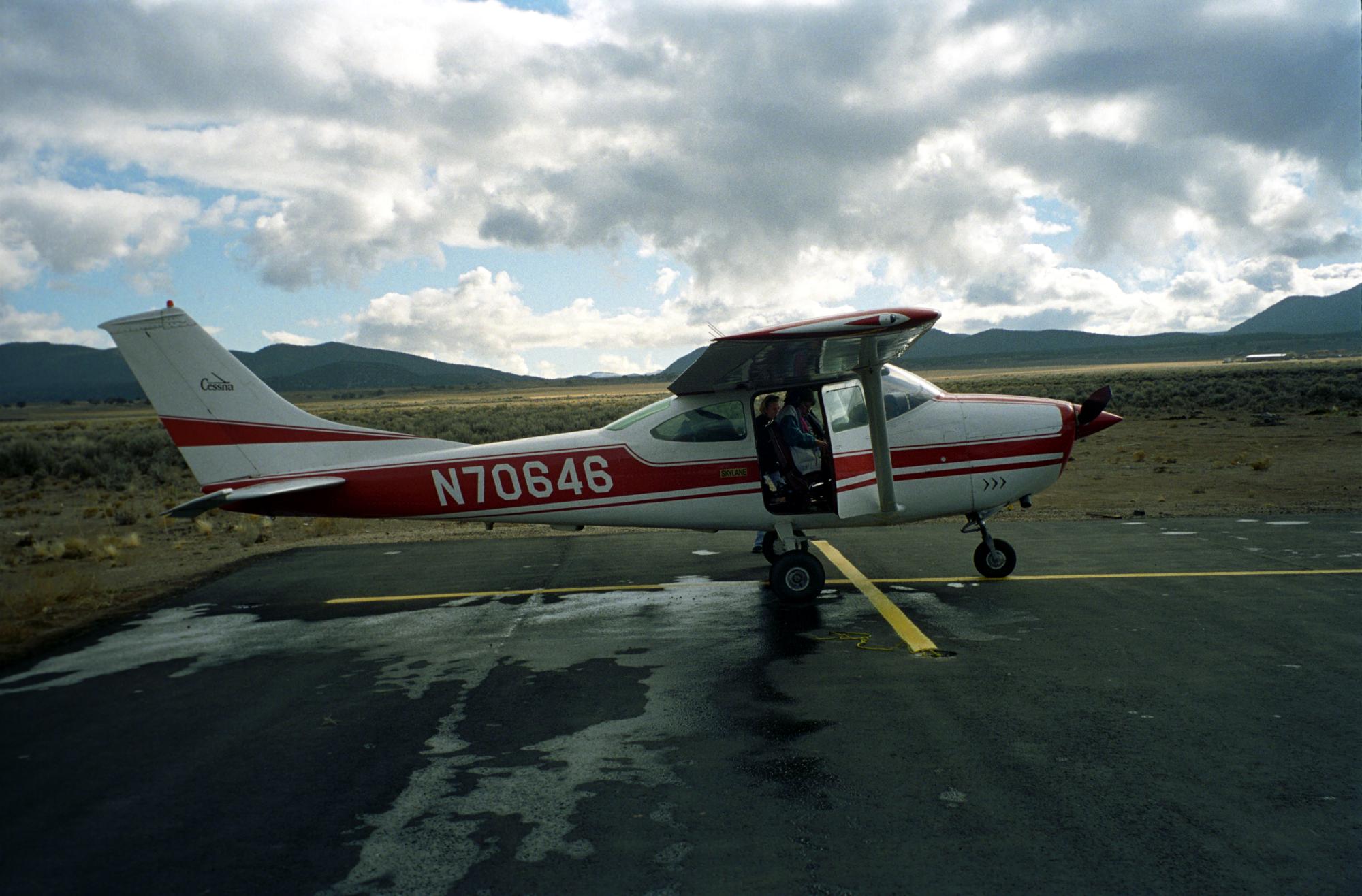 Aviation - Cessna Takeoff #2