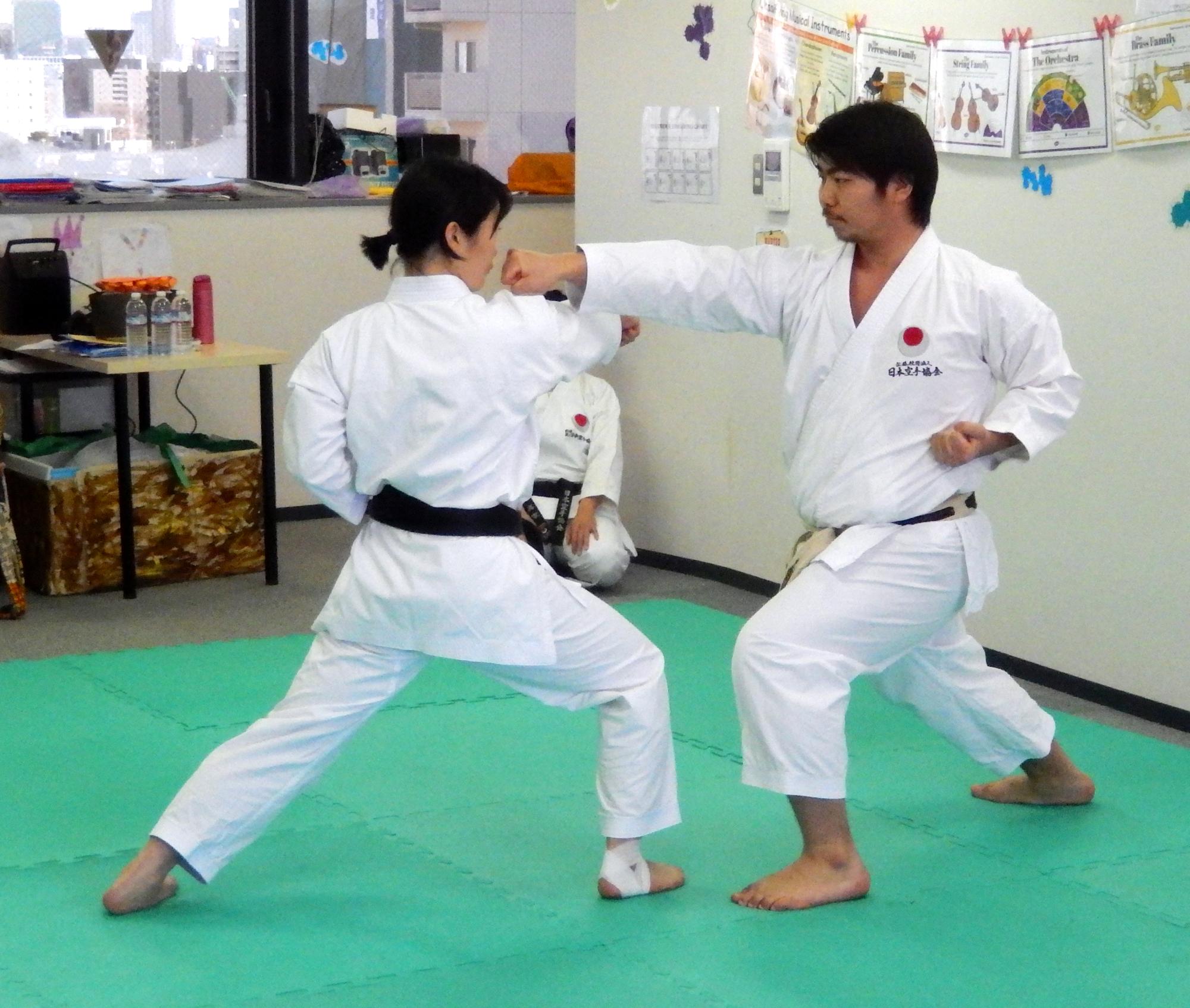 United School of Tokyo (2015-2017) - Karate Demo #13