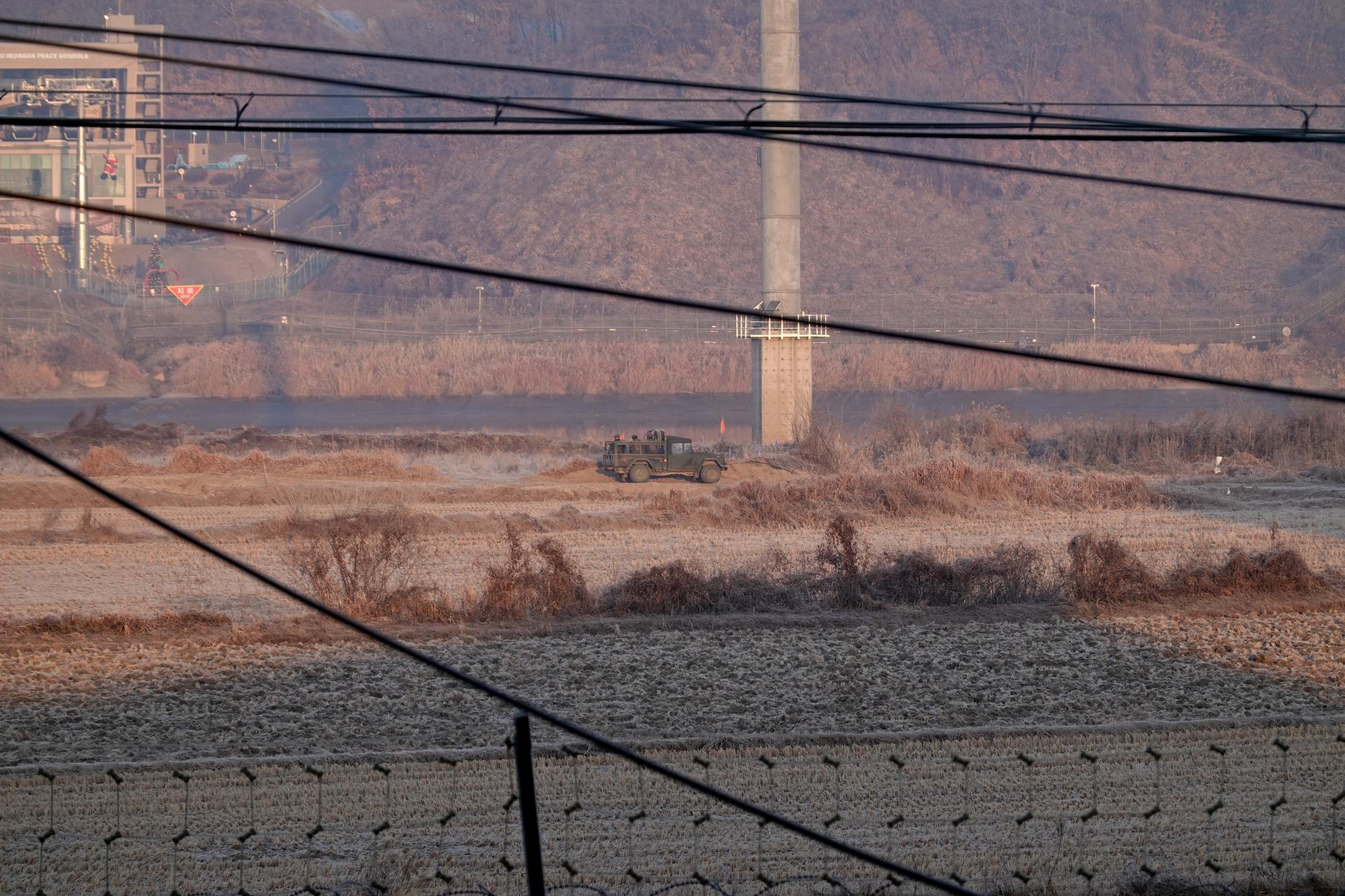 Korea - DMZ 32 On Patrol #1