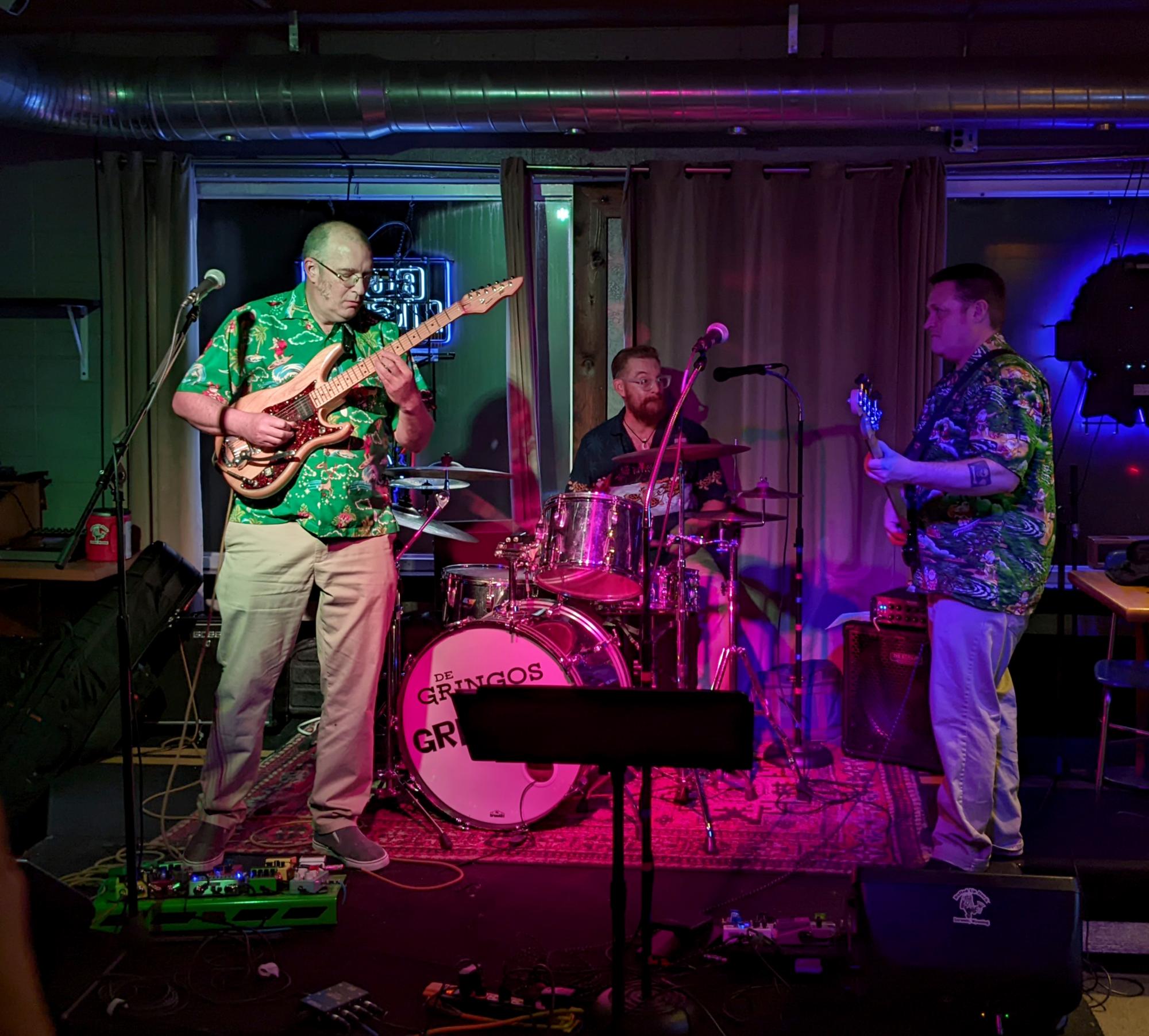 Laramie Music - De Gringos Y Gremmies