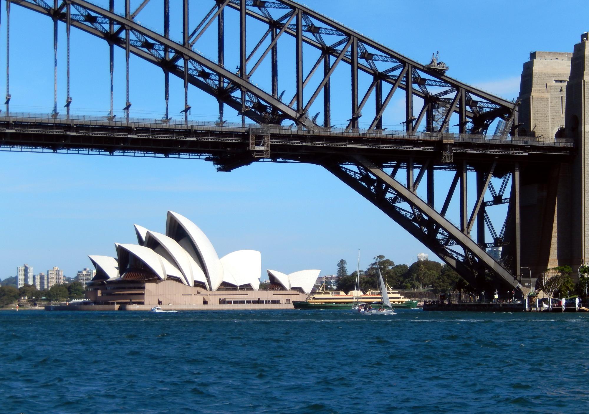 Australia - Bridge Opera House