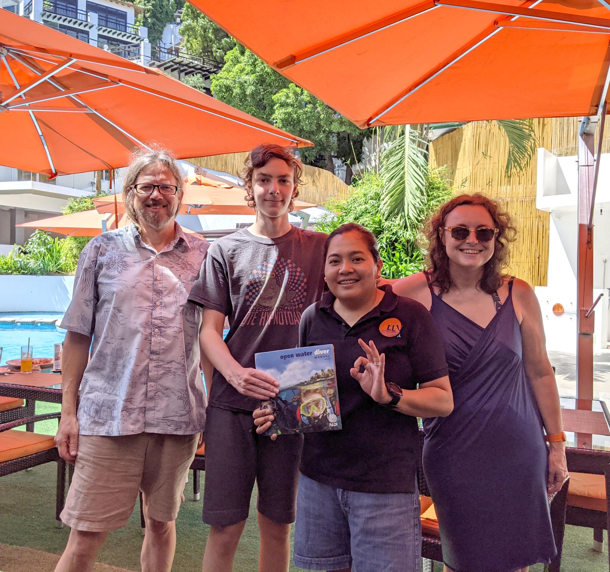 Mindoro (Puerto Galera) - PADI Certified