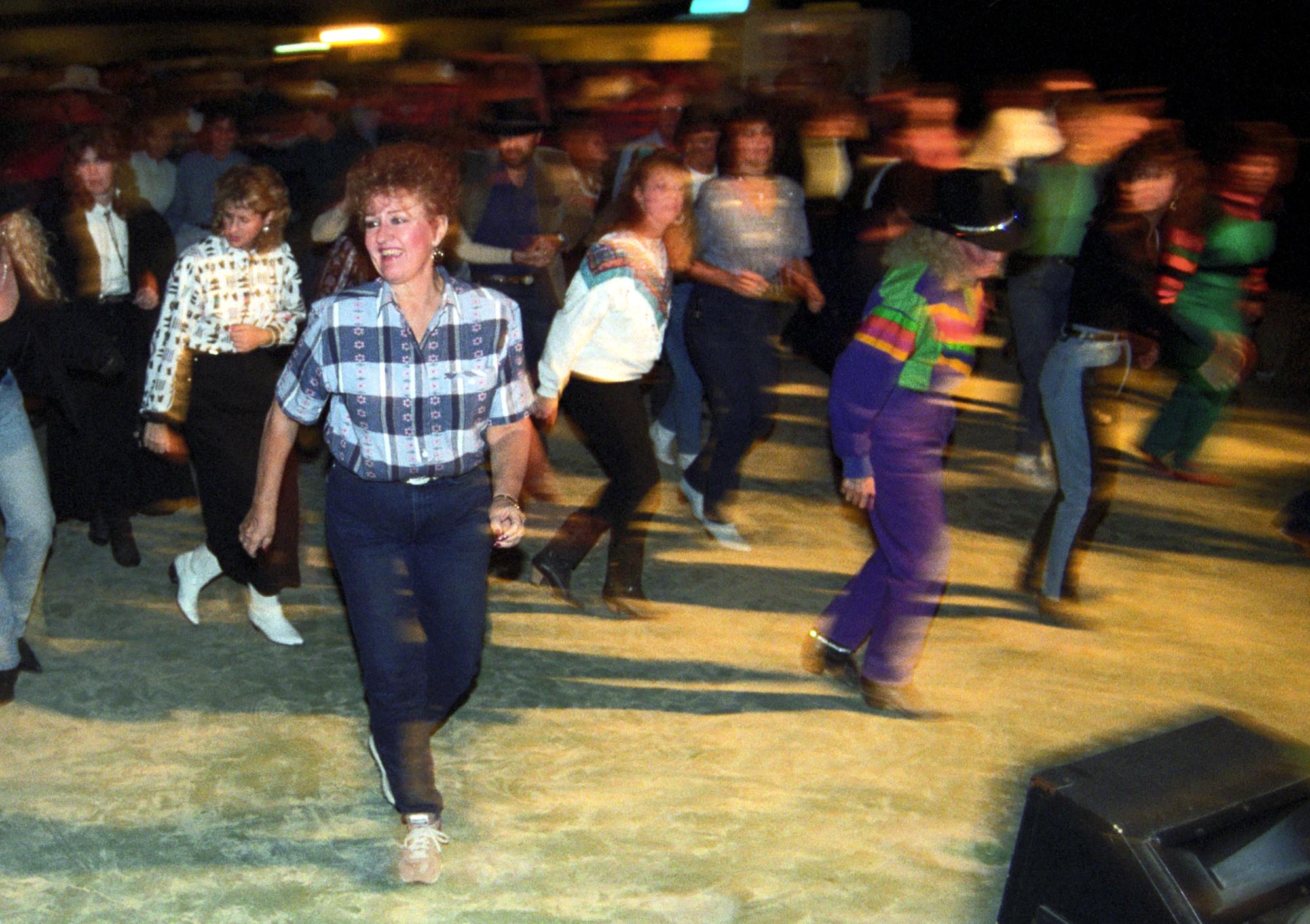 Imperial Valley Press (1992) - Line Dancing #2
