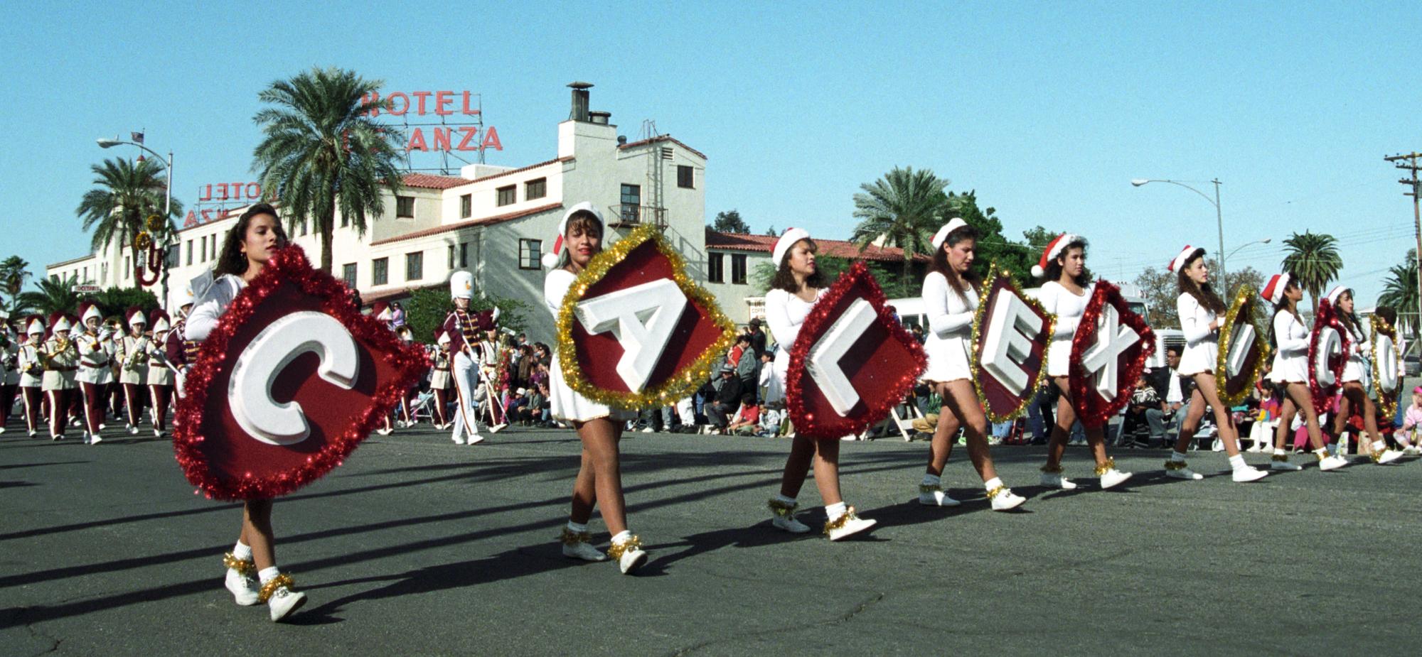 Imperial Valley Press (1992) - Calexico Christmas Parade #1