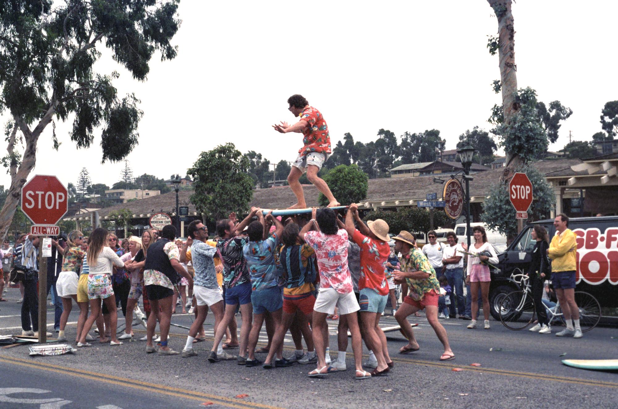 California (1992-2014) - Surf Parade #4