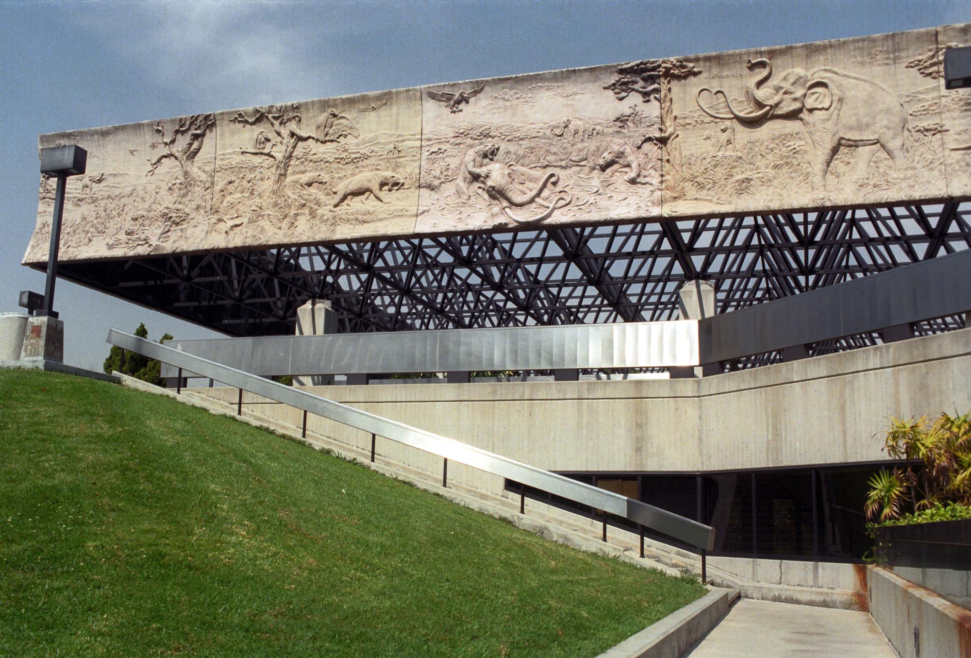 California (1992-2014) - La Brea Tar Pits #1