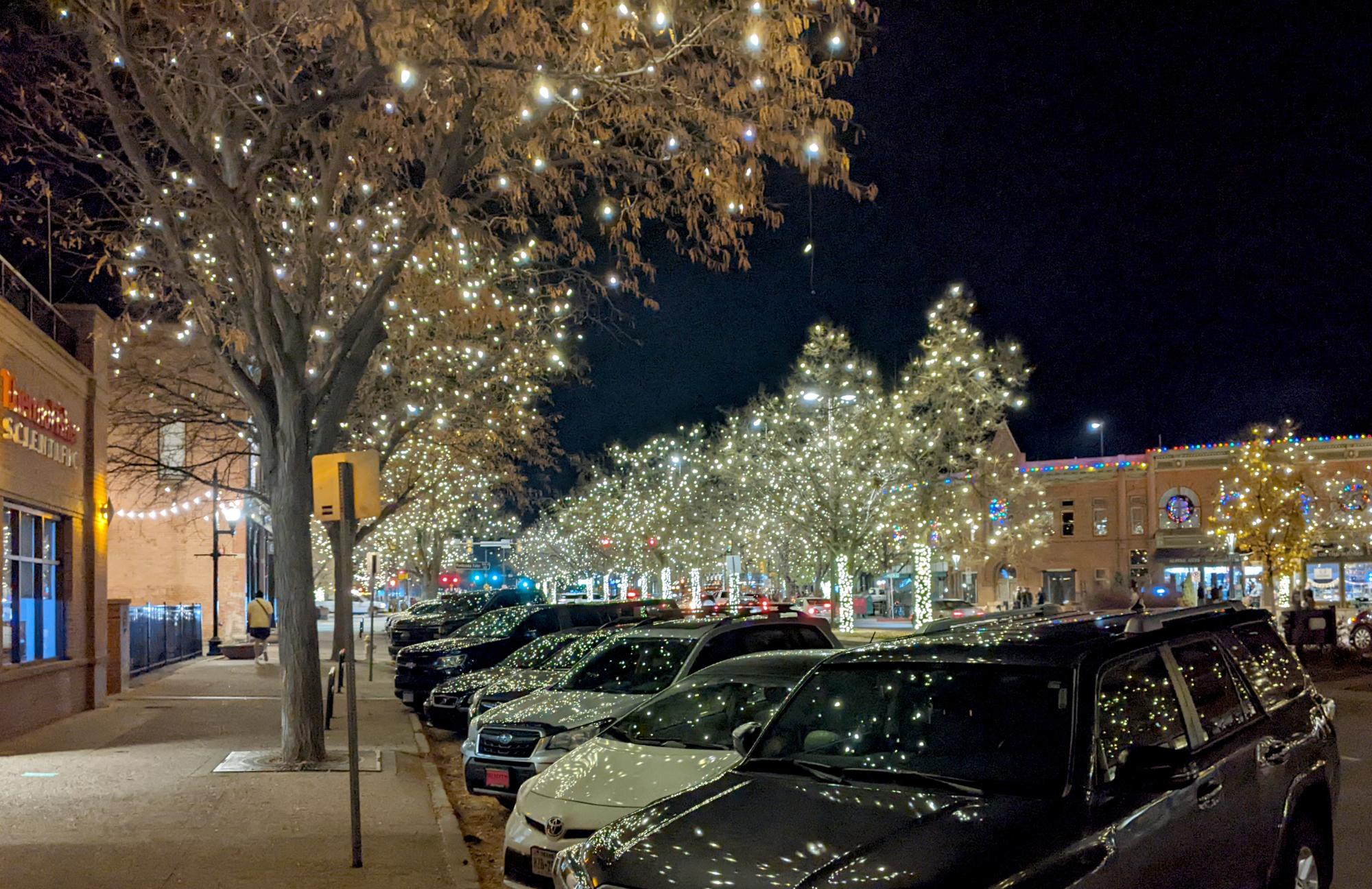 Colorado (2022-Present) - Holiday Lights