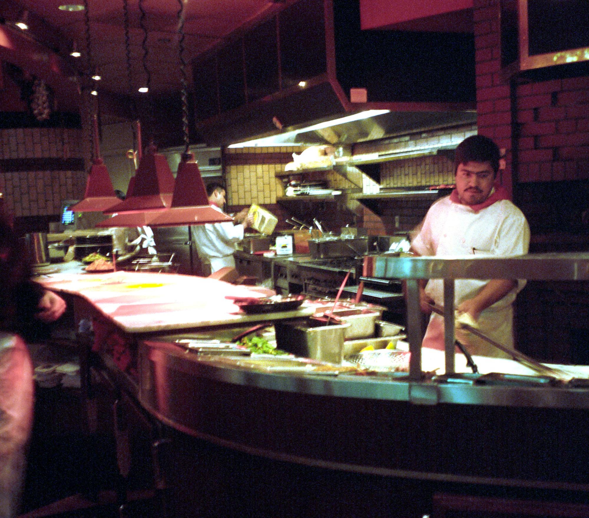 Seattle (2000) - Pizza Kitchen