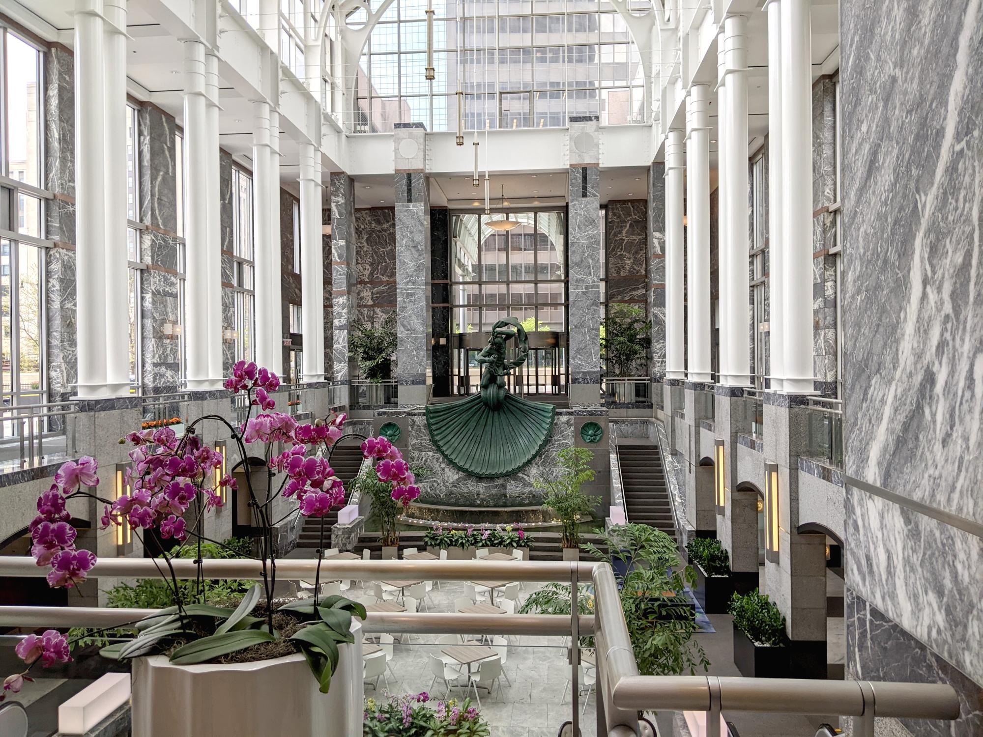 Western US - South Wacker Lobby