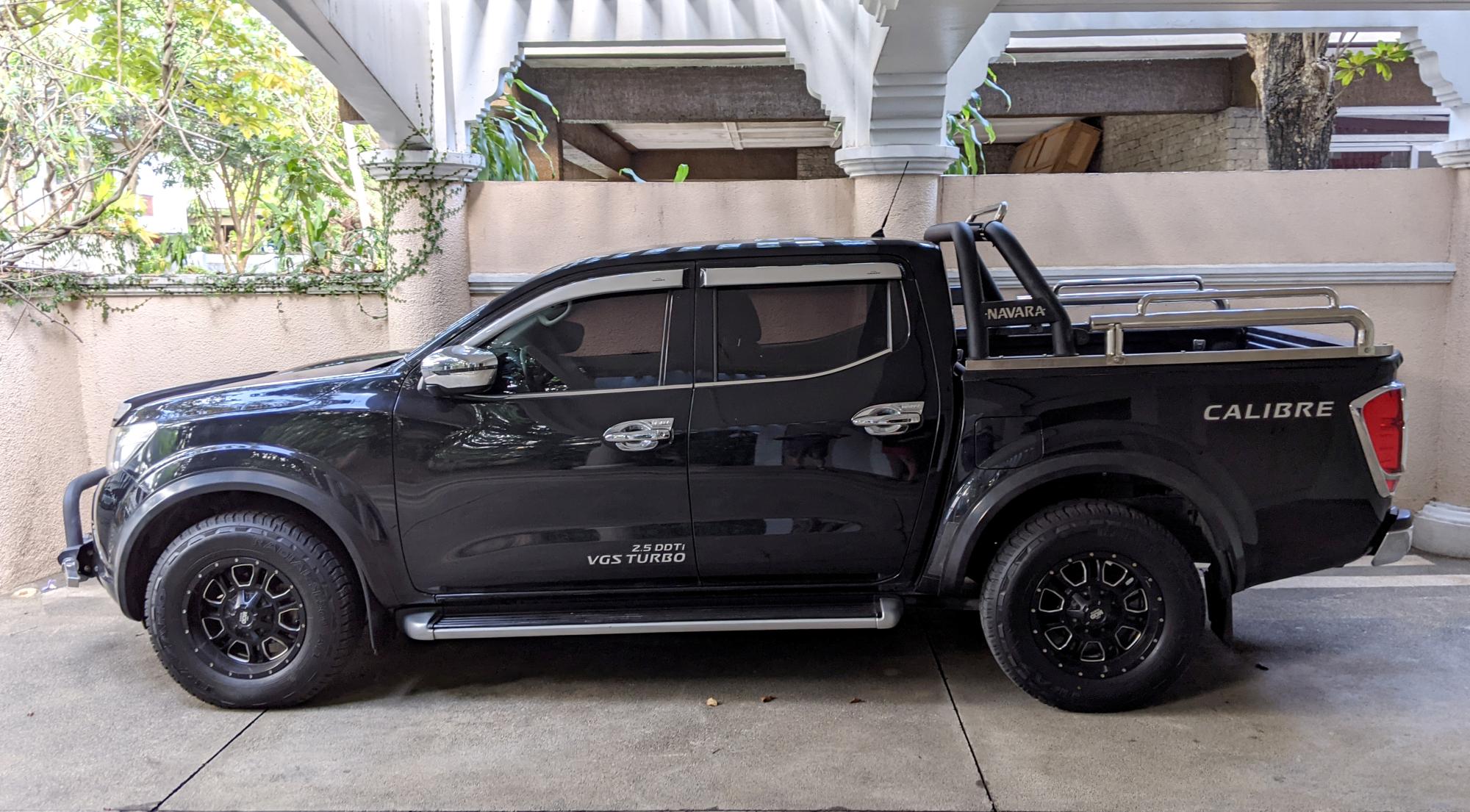 Vehicles - Nissan Navara
