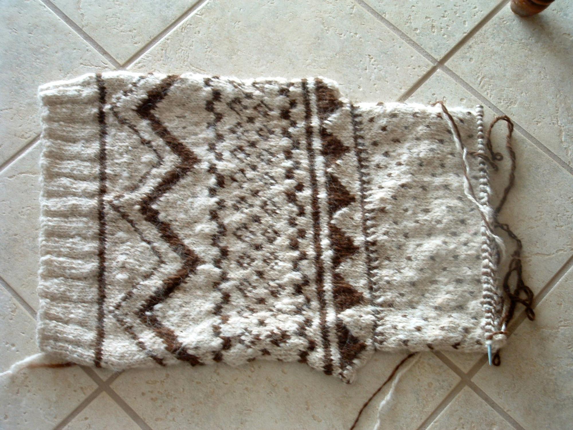 Barbaras Crafts - Sweater Started