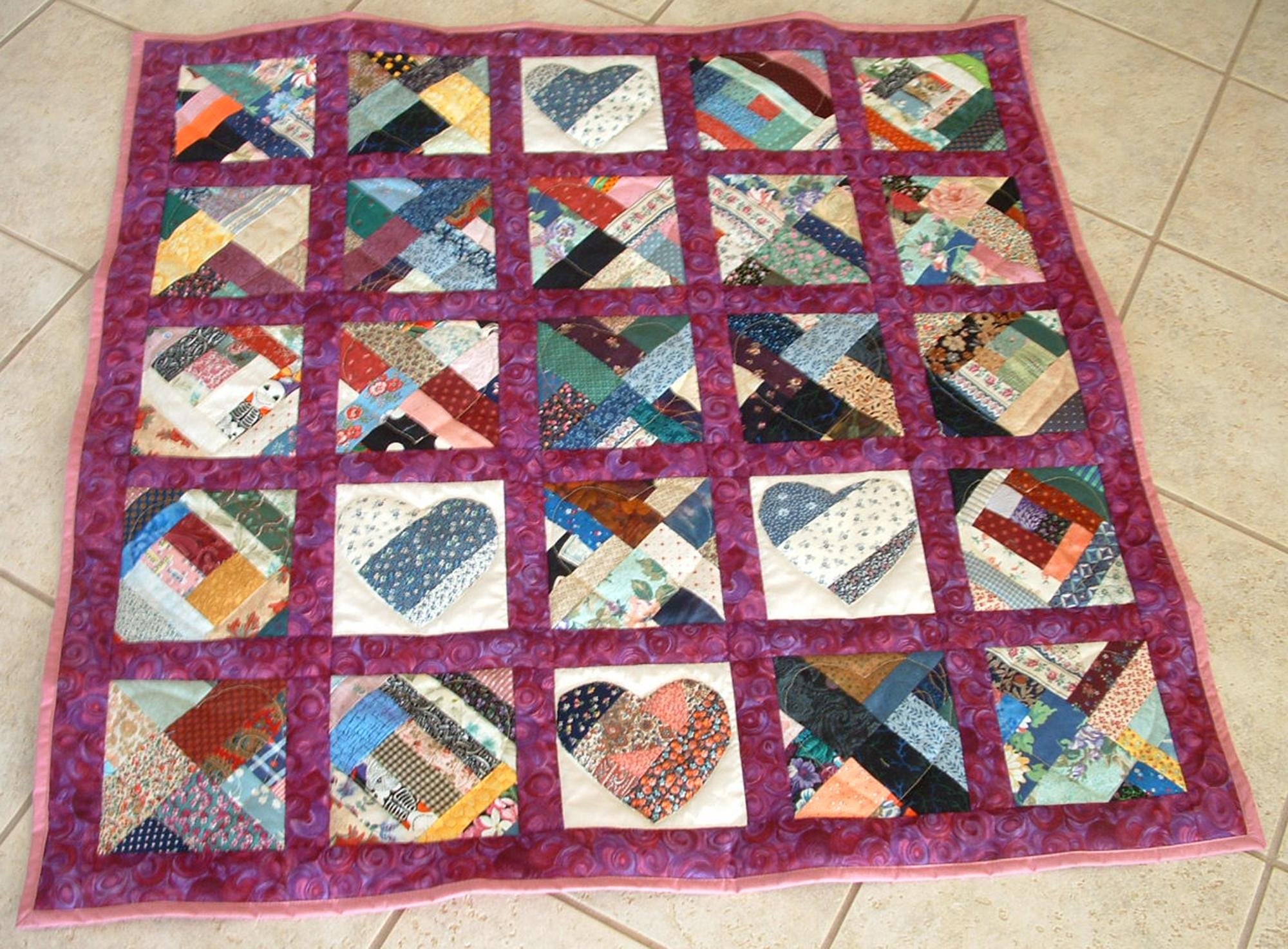 Barbaras Crafts - Scrappy Quilt #1