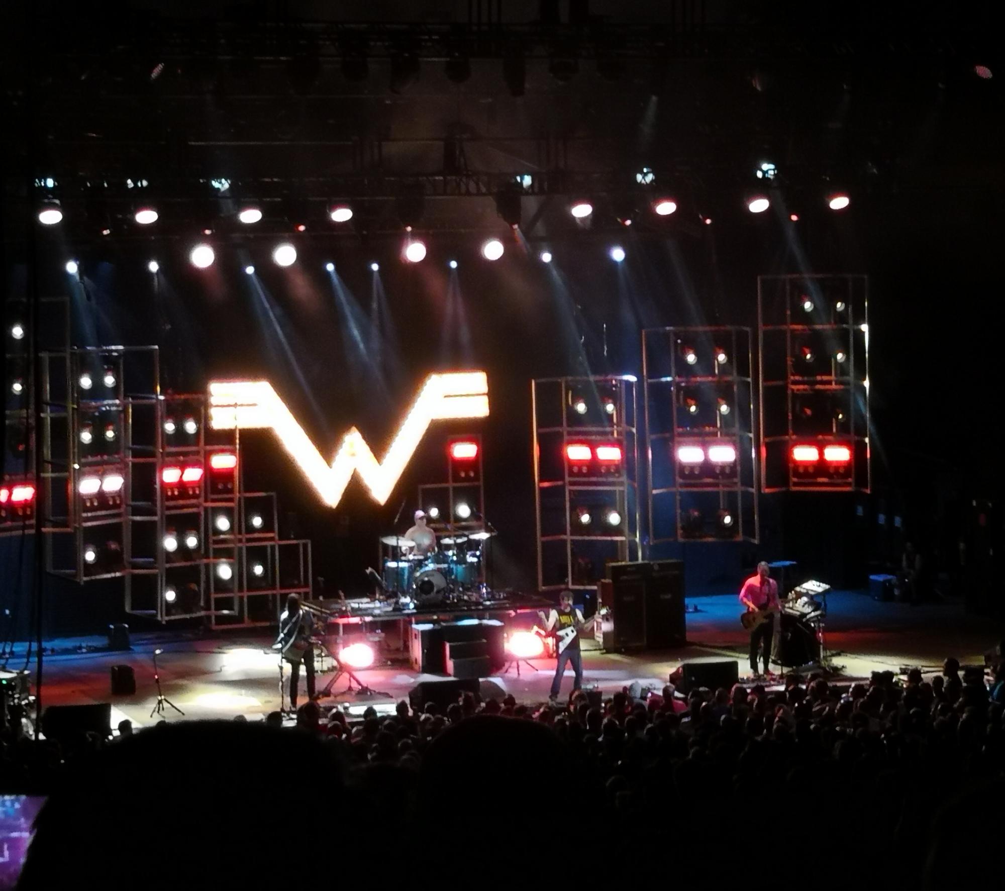 Live Shots - Weezer #3