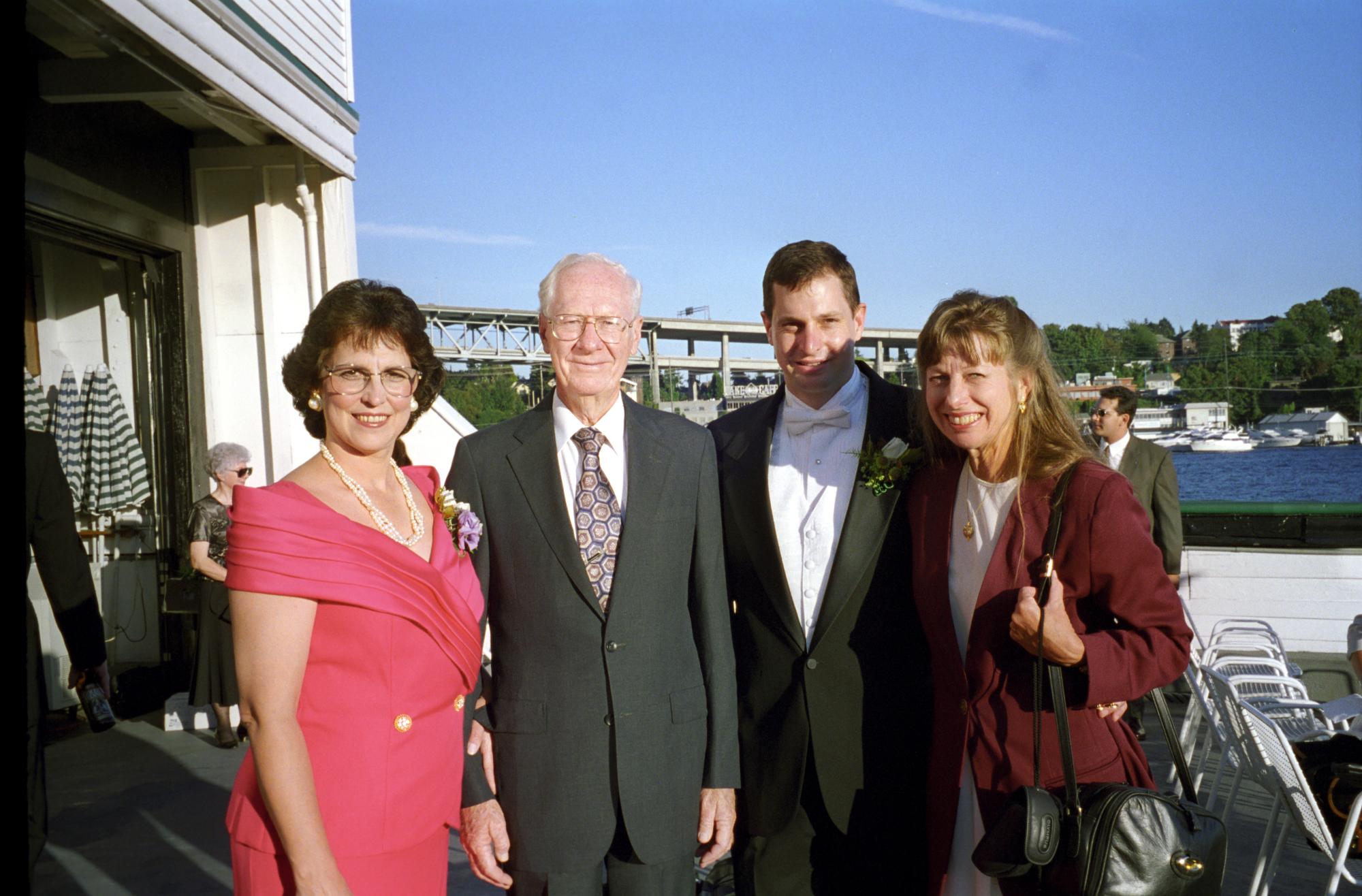 Brigitte & Larry - Holiday Wedding #07